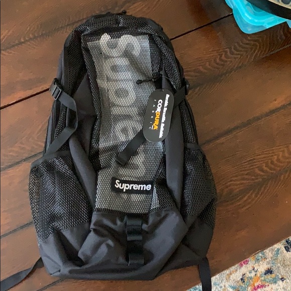 Supreme 2020 drop backpack - Brand new with tags
